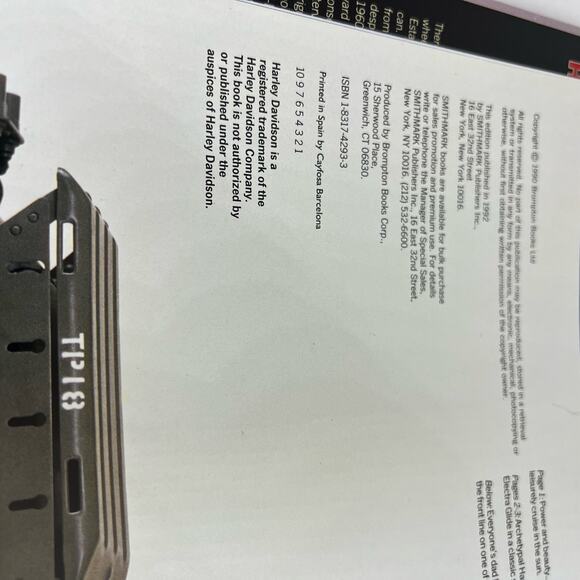 Harley Davidson book by Tony Middlehurst - Picture 7 of 8